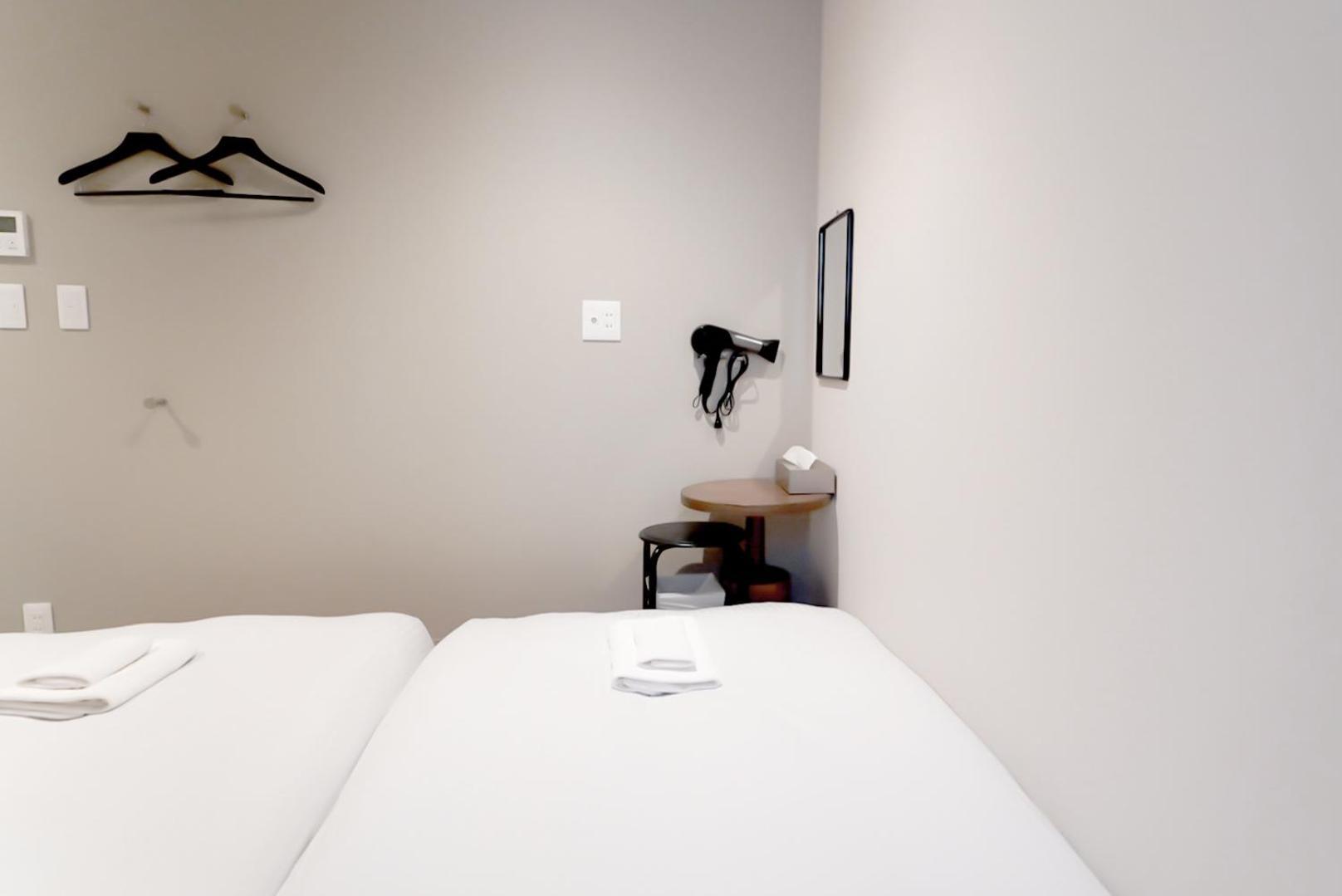 &And Hostel Shinsaibashi East Osaka Room photo